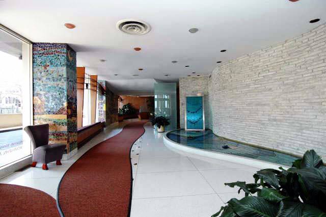 Condo for rent at 6301 N Sheridan Rd #11N, Chicago, IL 60660