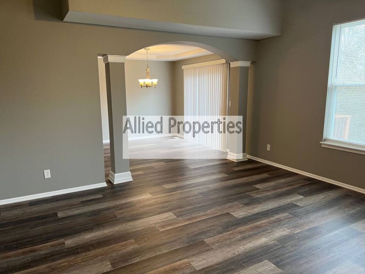 Apartment for rent at 8211 8213 Celestial Circle, Middletown, OH 45044