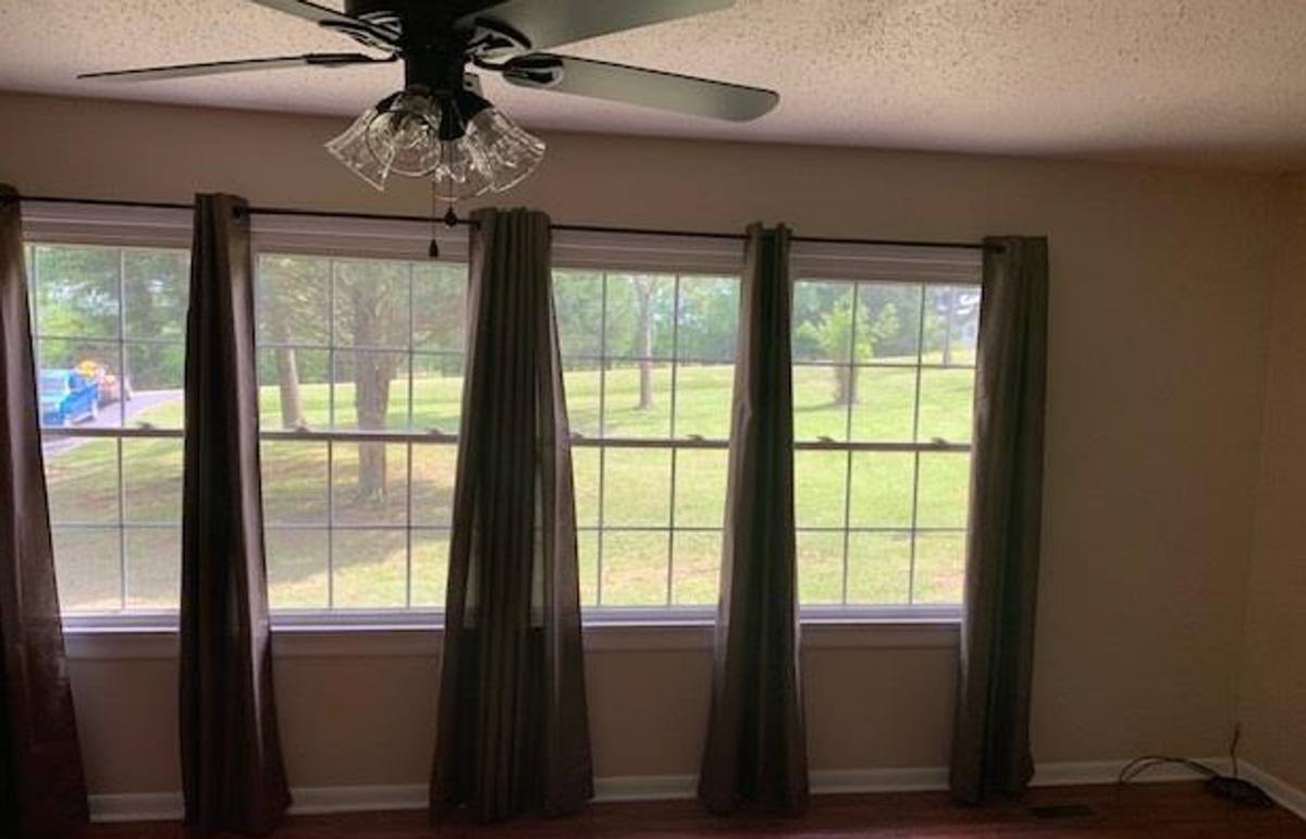 House for rent at 1461 Old Rocky Ridge Rd, Jacksonville, AL 36265