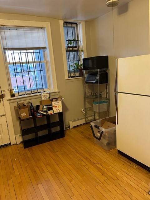 Apartment for rent at 1406 W Warner Ave #3E, Chicago, IL 60613