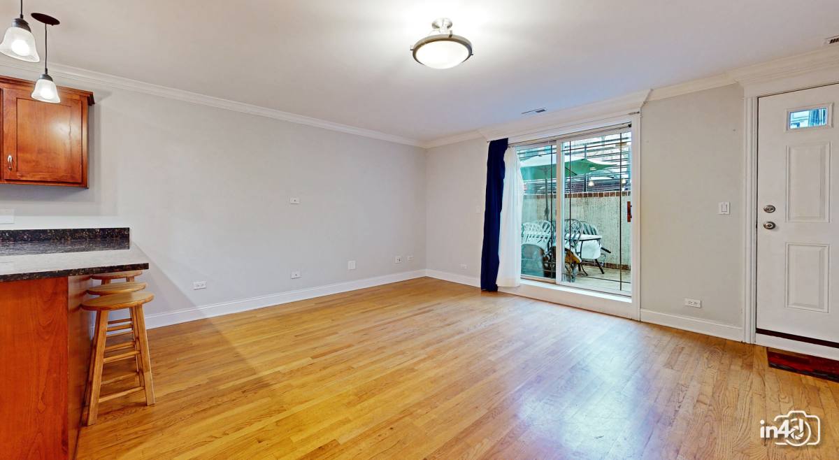 Apartment for rent at 1504 W Augusta Blvd #1, Chicago, IL 60642
