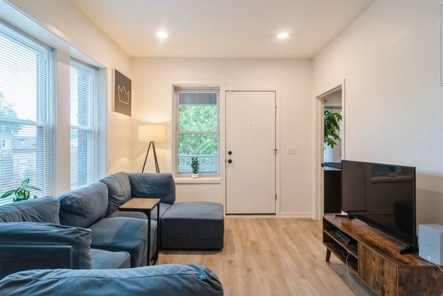 Apartment for rent at 3639 W Iowa St #2W, Chicago, IL 60651