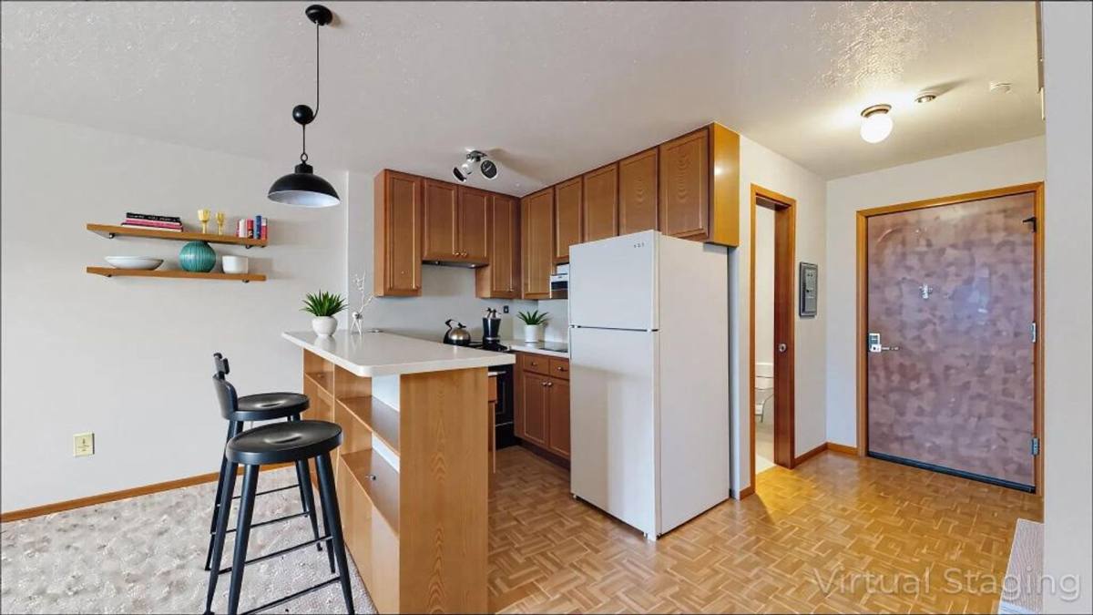 Apartment for rent at 2216 Pleasant Ave S, Minneapolis, MN 55404