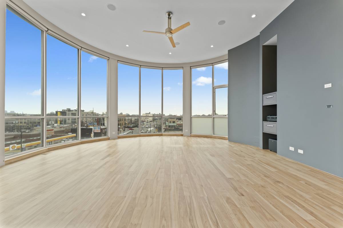 Apartment for rent at 2408 W Rice St #401, Chicago, IL 60622