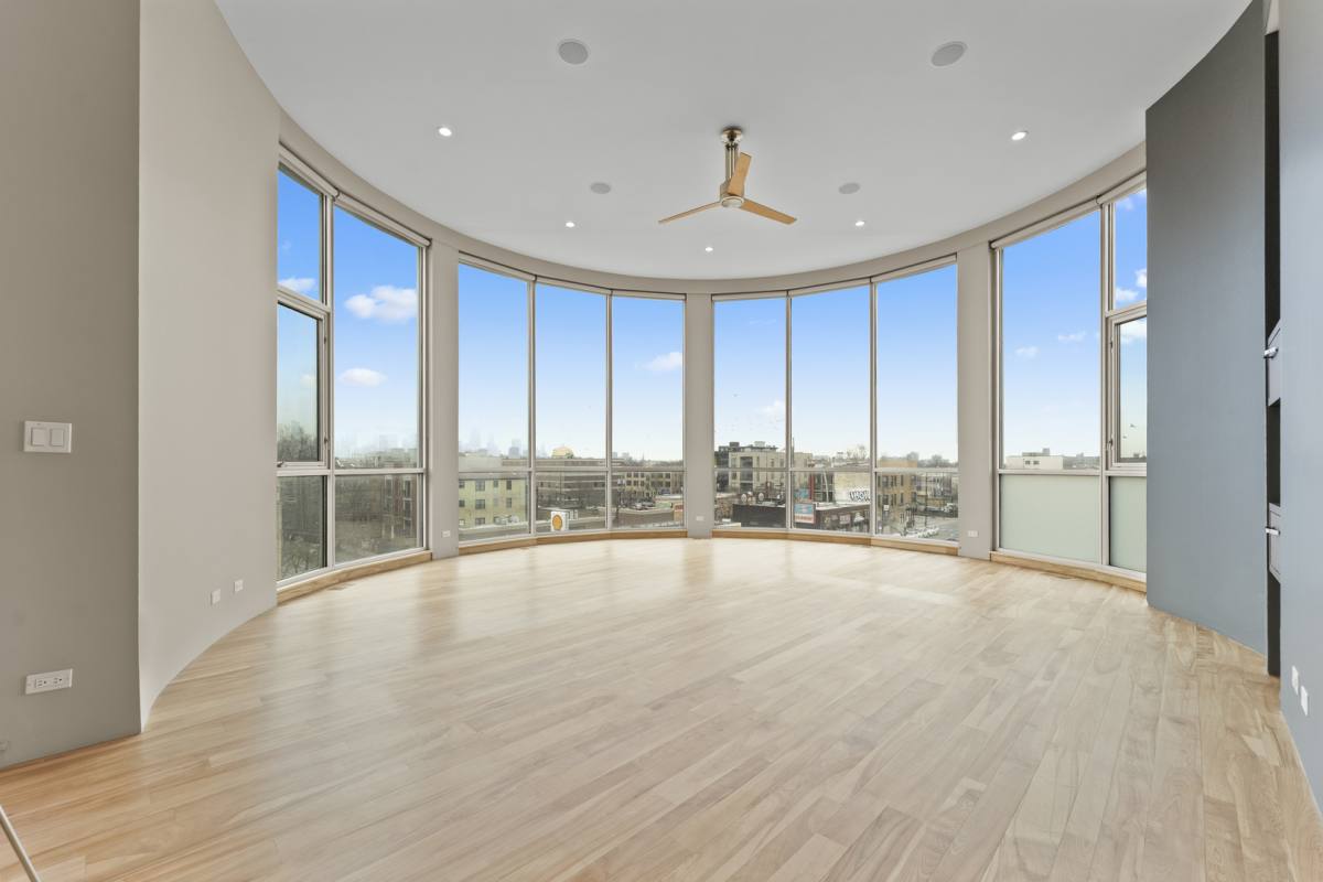Apartment for rent at 2408 W Rice St #401, Chicago, IL 60622