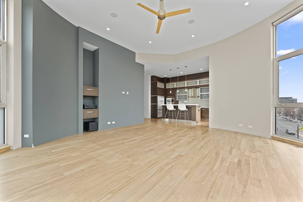 Apartment for rent at 2408 W Rice St #401, Chicago, IL 60622