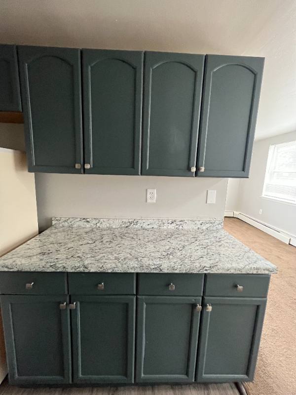 Apartment for rent at 30 Gillett St, Hartford, CT 06105