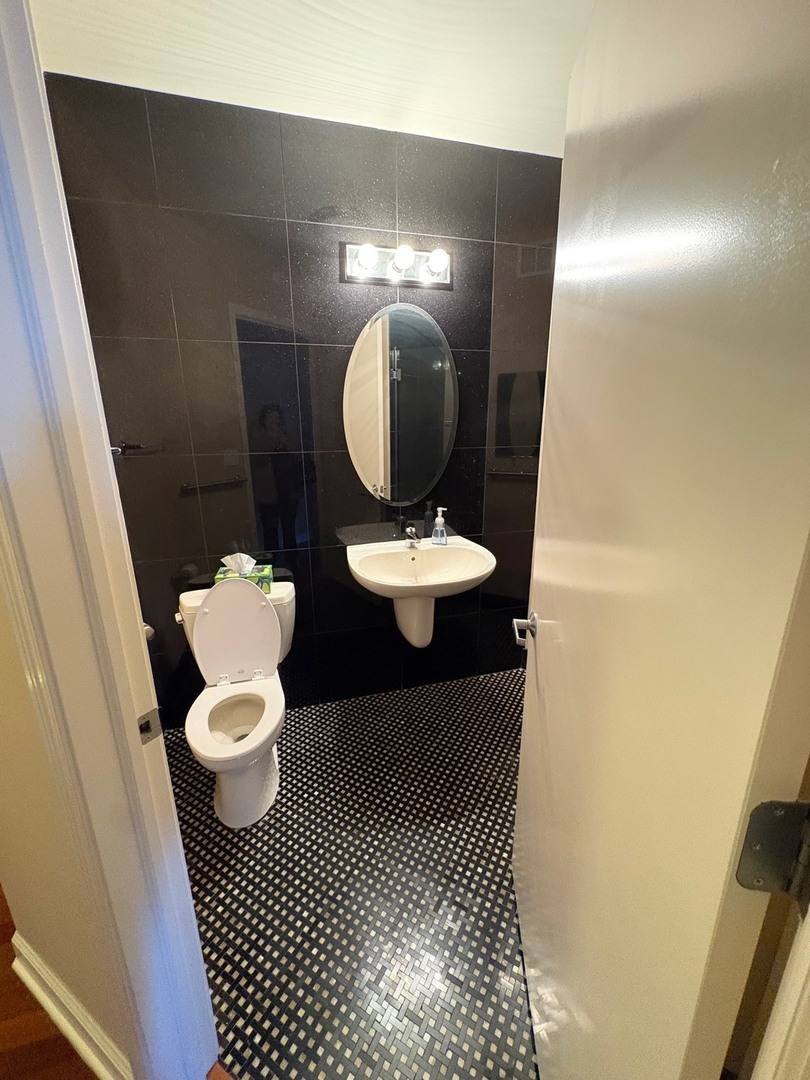 Apartment for rent at 420 E Waterside Dr #3614, Chicago, IL 60601