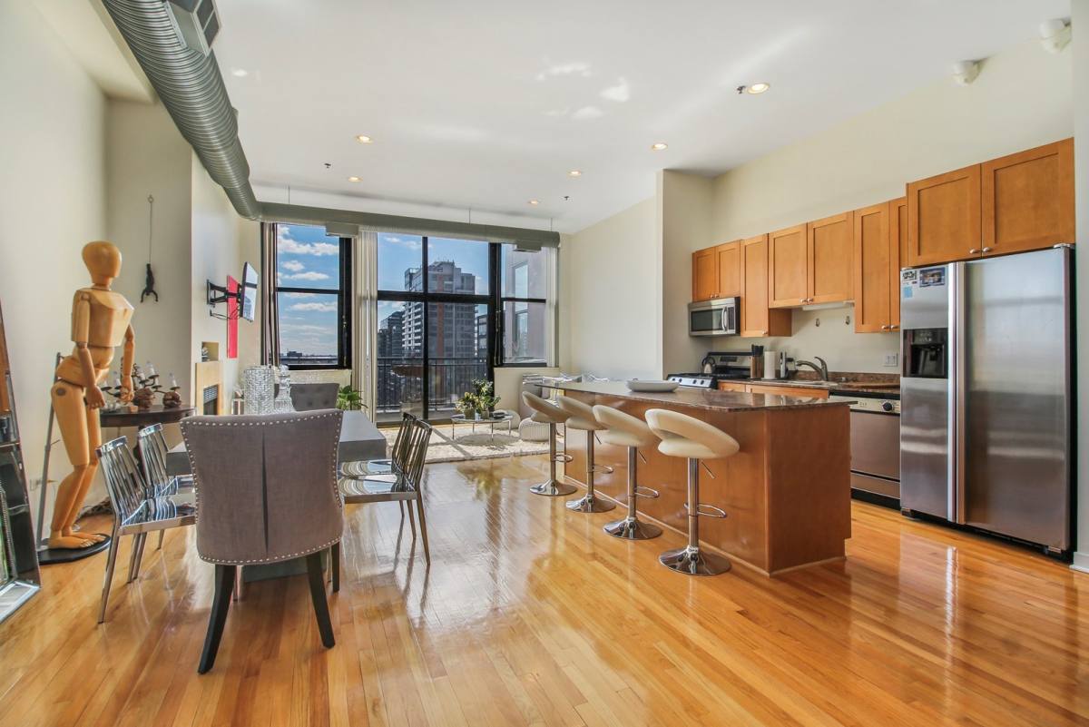 Condo for rent at 547 S Clark St #1402, Chicago, IL 60605