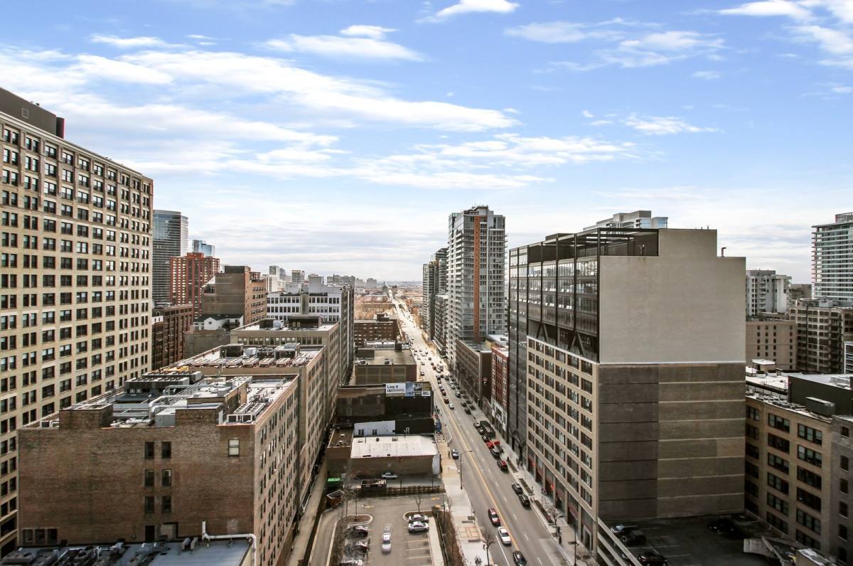Condo for rent at 547 S Clark St #1402, Chicago, IL 60605