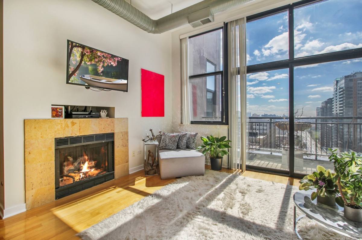 Condo for rent at 547 S Clark St #1402, Chicago, IL 60605