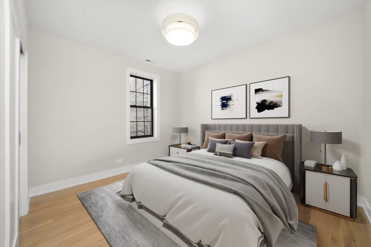 Apartment for rent at 4153 N Hermitage Ave #2S, Chicago, IL 60613