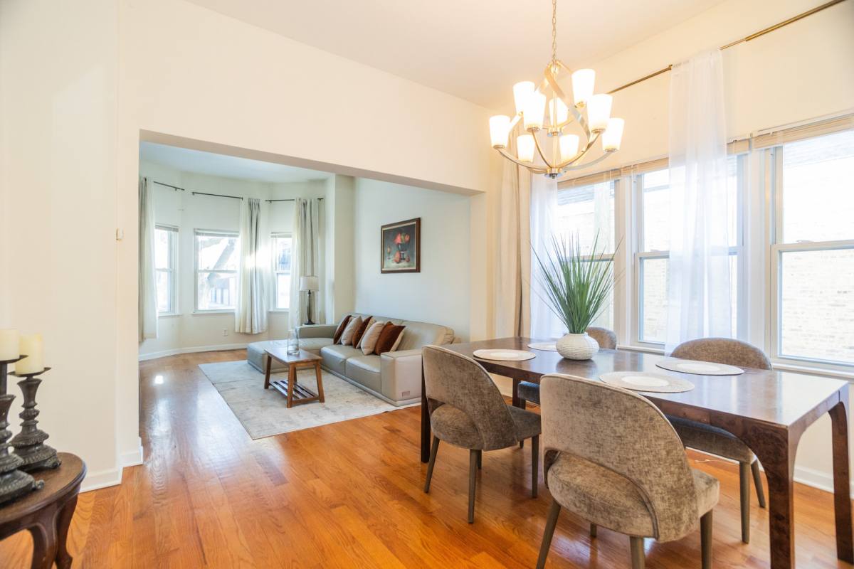 Apartment for rent at 2814 N Maplewood Ave, Chicago, IL 60618