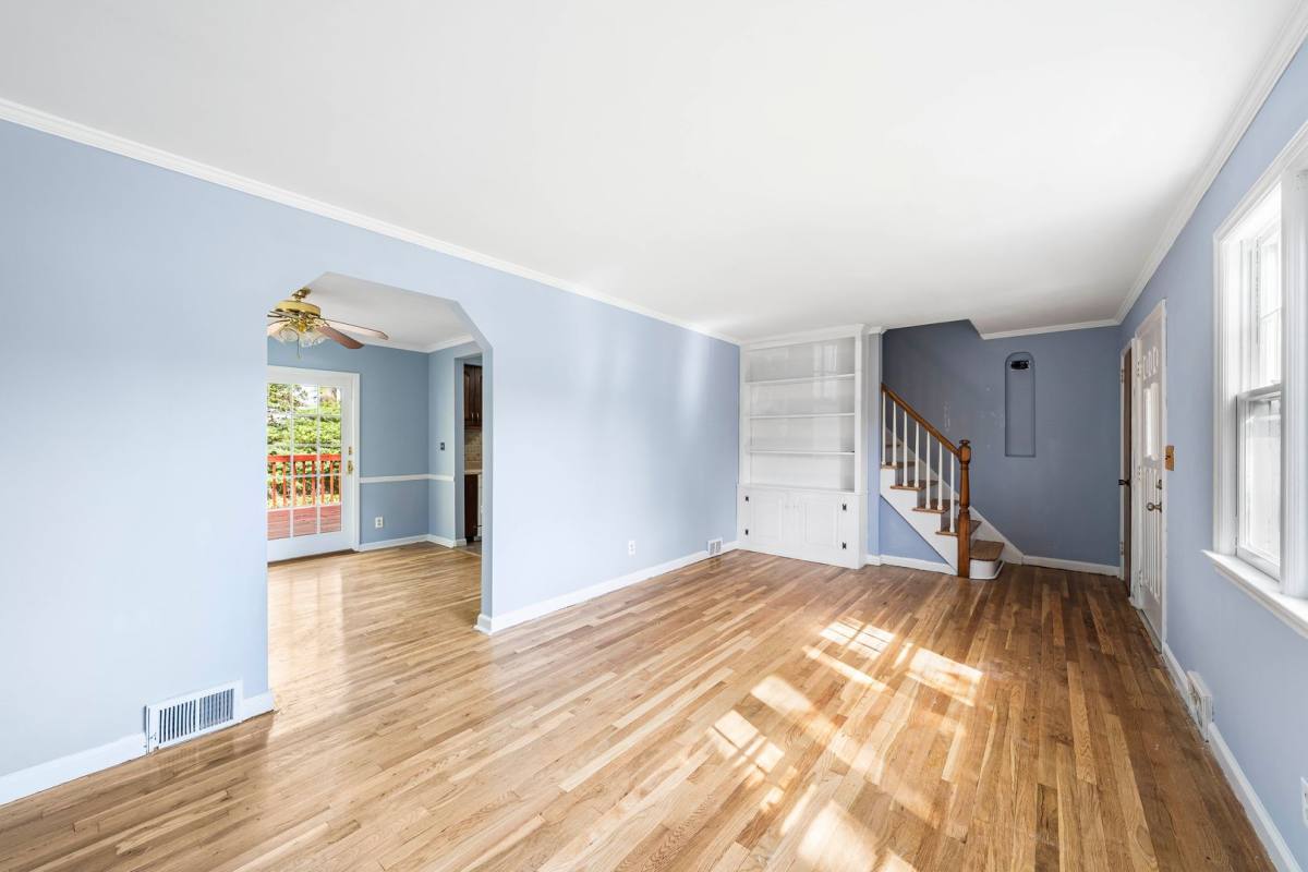 House for rent at 531 Hory St, Roselle, NJ 07203