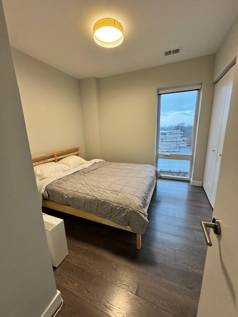 Apartment for rent at 2407 W Eastwood Ave #501, Chicago, IL 60625