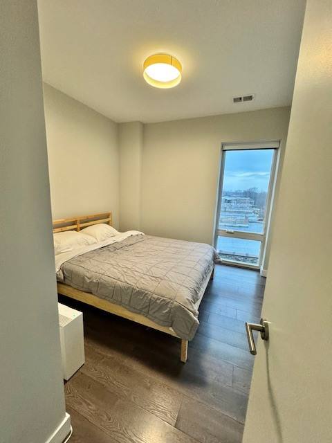 Apartment for rent at 2407 W Eastwood Ave #501, Chicago, IL 60625