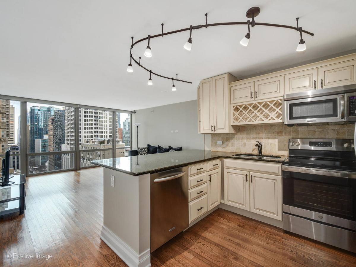 Apartment for rent at 2 E Erie St #1501, Chicago, IL 60611