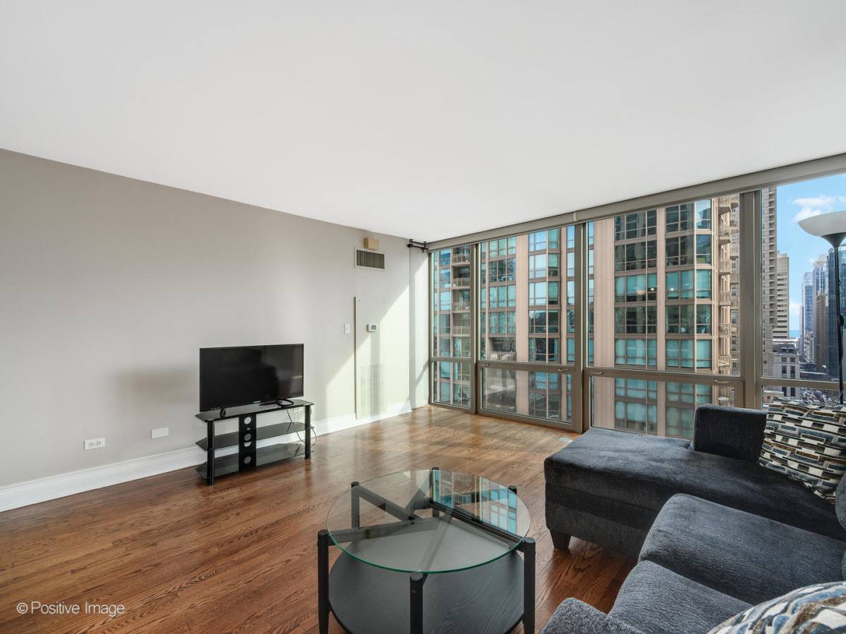 Apartment for rent at 2 E Erie St #1501, Chicago, IL 60611