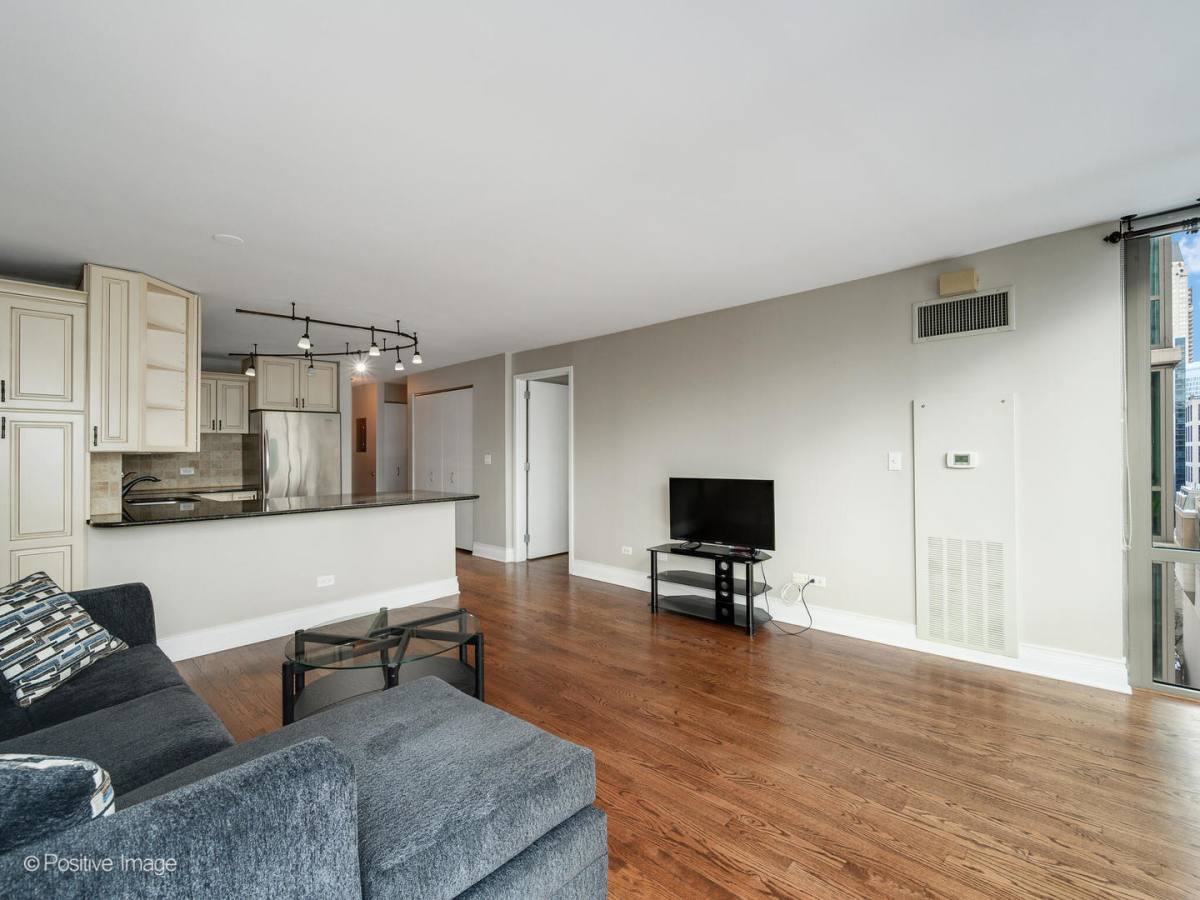 Apartment for rent at 2 E Erie St #1501, Chicago, IL 60611
