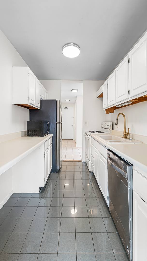 Condo for rent at 899 S Plymouth Court #503, Chicago, IL 60605