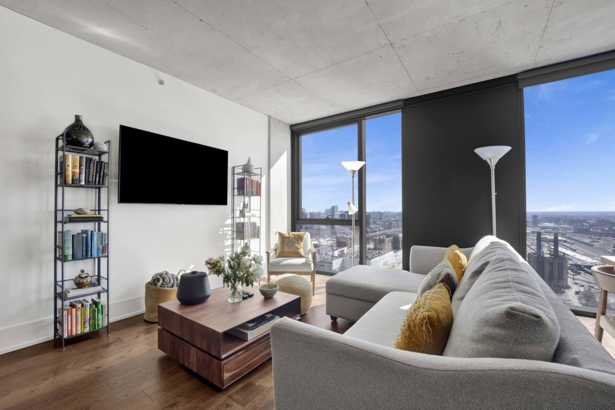 Apartment for rent at 234 W Polk St #2903, Chicago, IL 60607