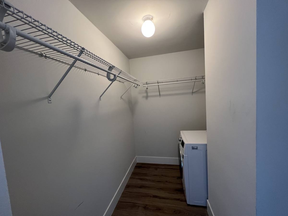 Apartment for rent at 2 E Oak St #2002, Chicago, IL 60611