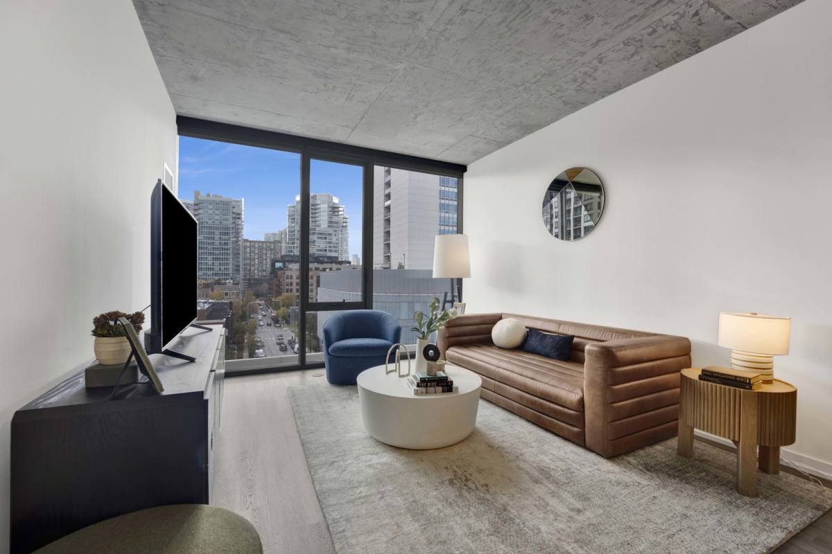 Apartment for rent at 808 N Cleveland Ave #1606, Chicago, IL 60610