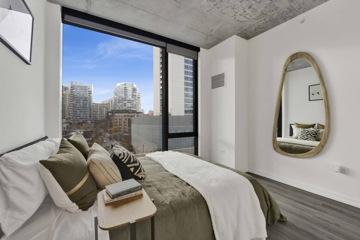 Apartment for rent at 808 N Cleveland Ave #1606, Chicago, IL 60610