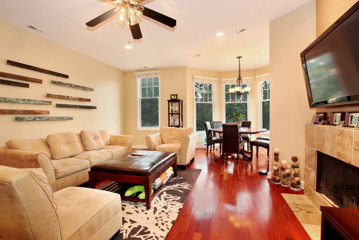 Apartment for rent at 1449 N Wicker Park Ave #301, Chicago, IL 60622