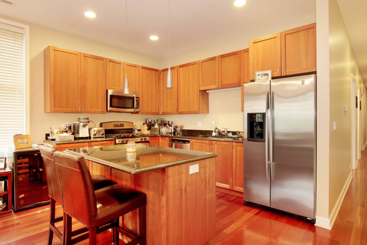Apartment for rent at 1449 N Wicker Park Ave #301, Chicago, IL 60622