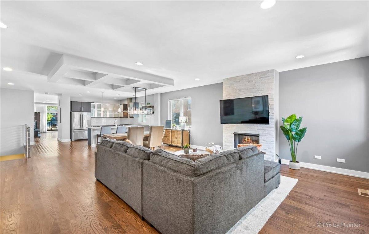 Condo for rent at 1732 N California Ave #1, Chicago, IL 60647
