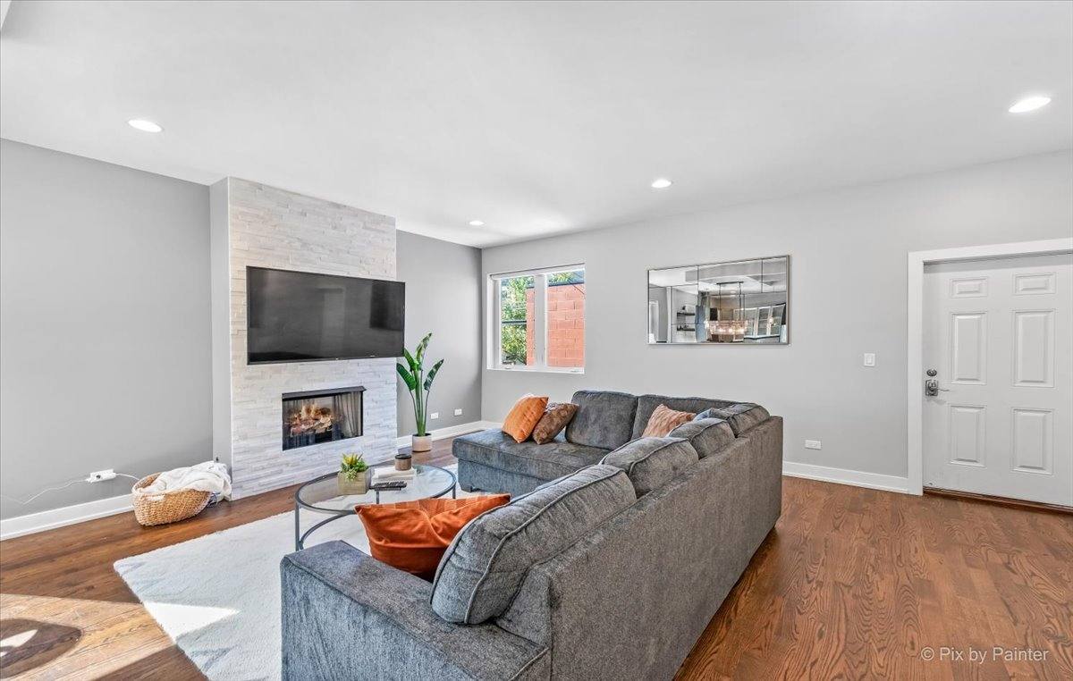 Condo for rent at 1732 N California Ave #1, Chicago, IL 60647