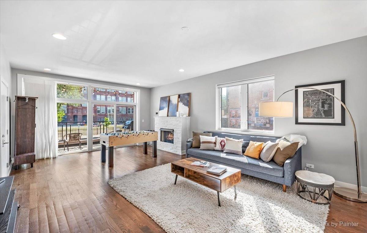 Condo for rent at 1732 N California Ave #1, Chicago, IL 60647