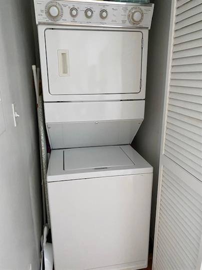 Apartment for rent at 2120 W Washington Blvd #402, Chicago, IL 60612