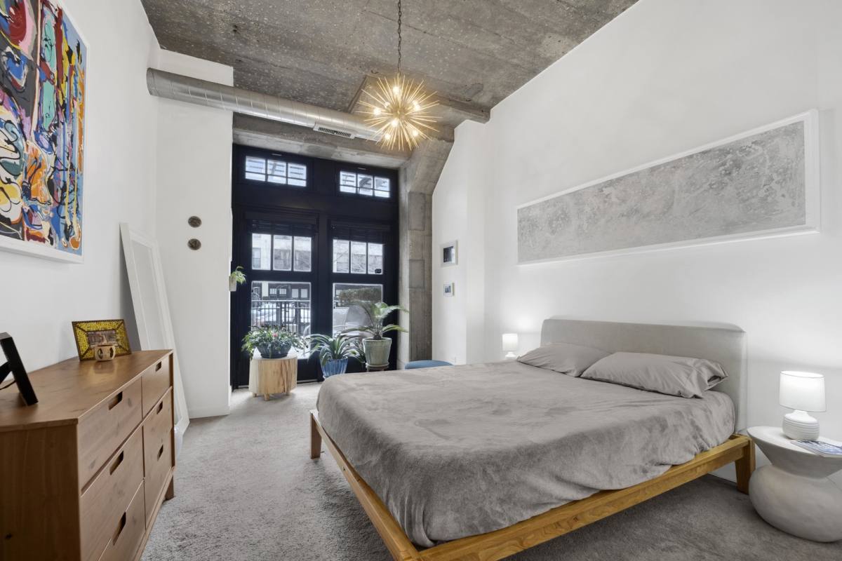 Apartment for rent at 1151 W 15th St #136, Chicago, IL 60608