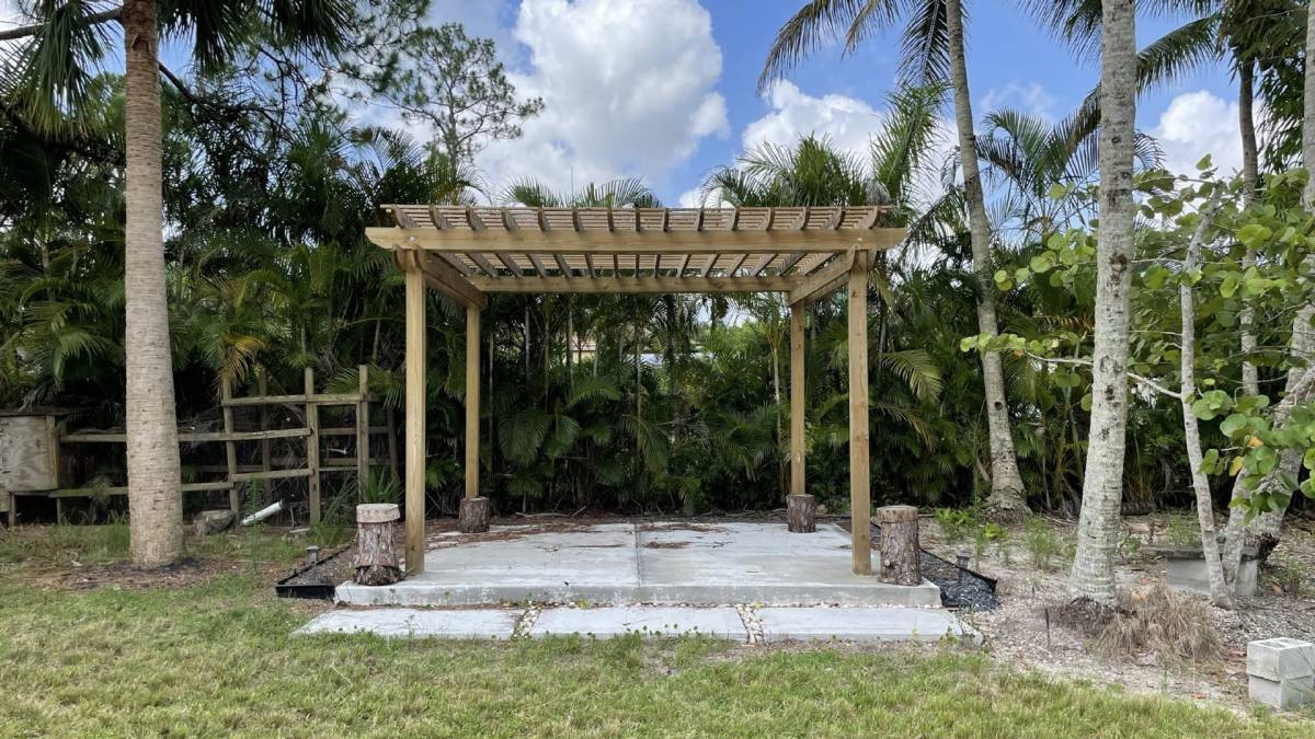 Apartment for rent at 17548 32nd Lane N, Loxahatchee, FL 33470