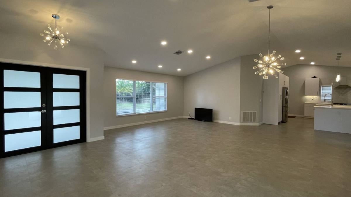 Apartment for rent at 17548 32nd Lane N, Loxahatchee, FL 33470