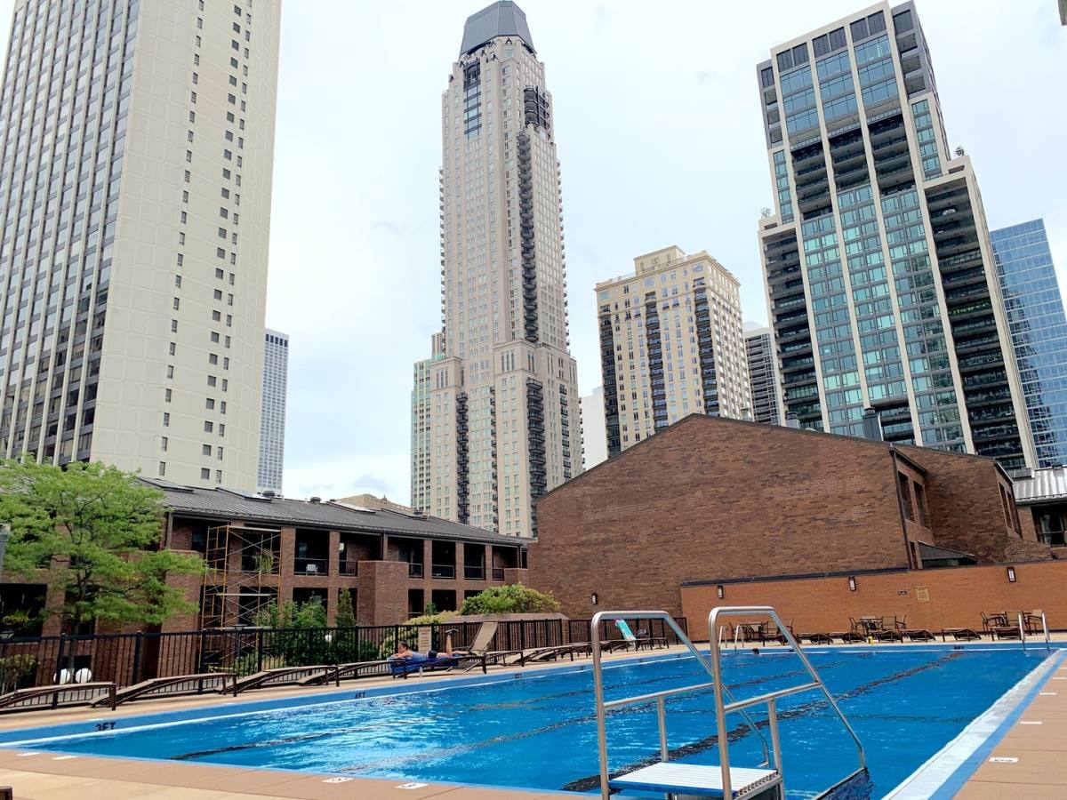 Apartment for rent at 1030 N State St #6F, Chicago, IL 60610