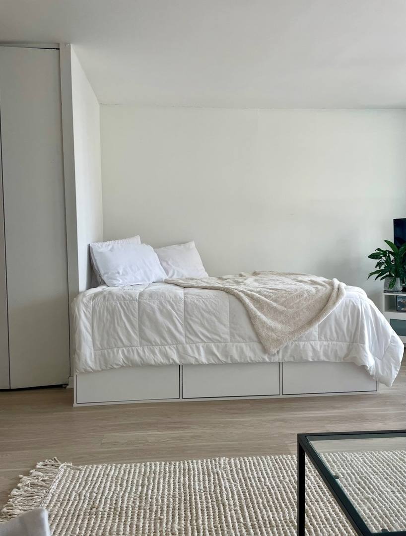 Apartment for rent at 1030 N State St #6F, Chicago, IL 60610