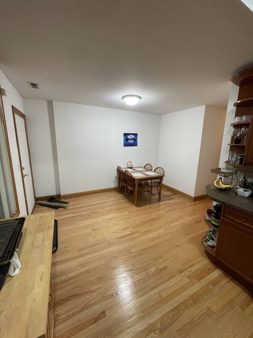 Apartment for rent at 3734 N Sheffield Ave #1S, Chicago, IL 60613