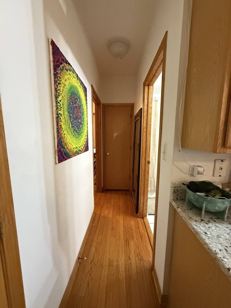 Apartment for rent at 628 W Patterson Ave #2E, Chicago, IL 60613