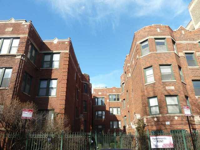 Apartment for rent at 628 W Patterson Ave #2E, Chicago, IL 60613