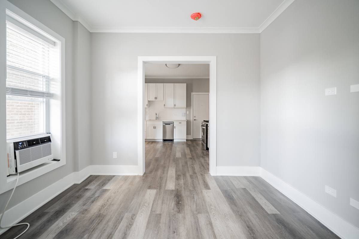 Apartment for rent at 1472 W Erie St #2R, Chicago, IL 60642