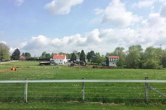 48 Buckwalter Rd, Spring City, PA 19475