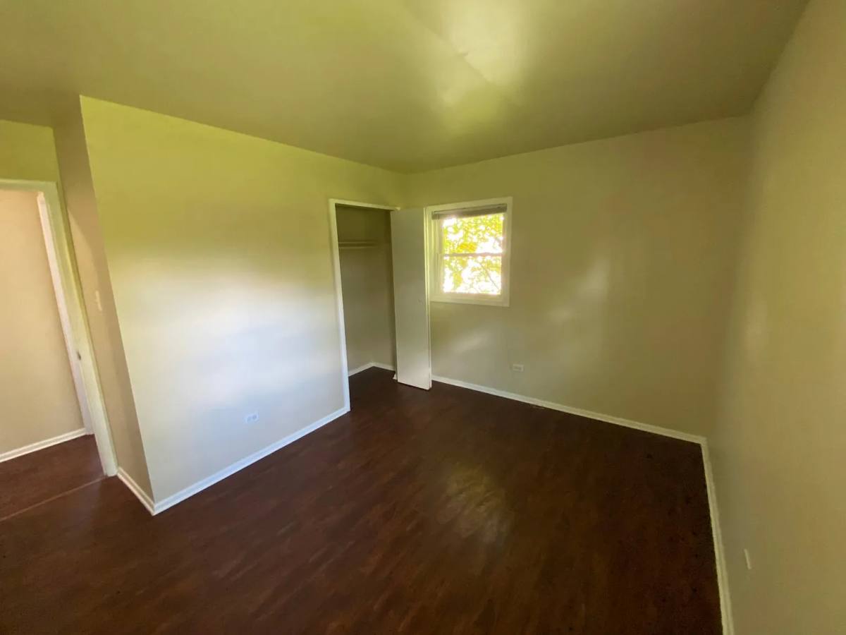 Apartment for rent at 22249 Latonia Lane, Richton Park, IL 60471