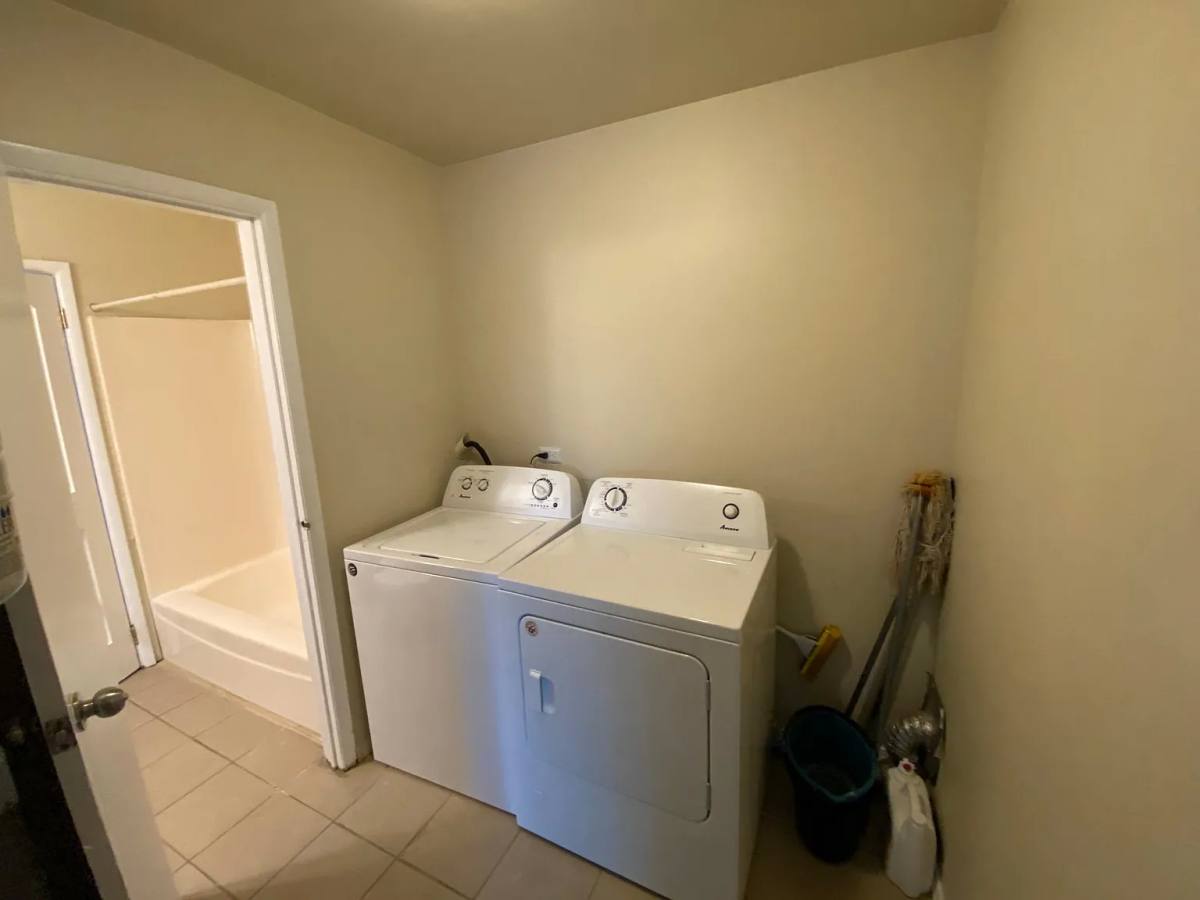 Apartment for rent at 22249 Latonia Lane, Richton Park, IL 60471