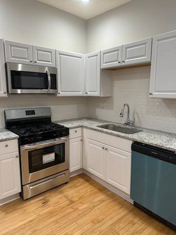 Apartment for rent at 1424 N Maplewood Ave #2F, Chicago, IL 60622