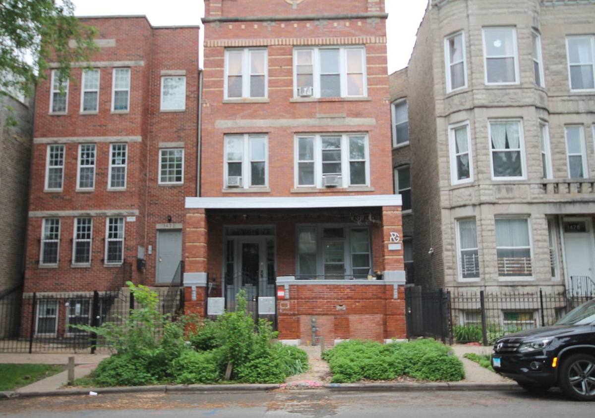 Apartment for rent at 1424 N Maplewood Ave #2F, Chicago, IL 60622