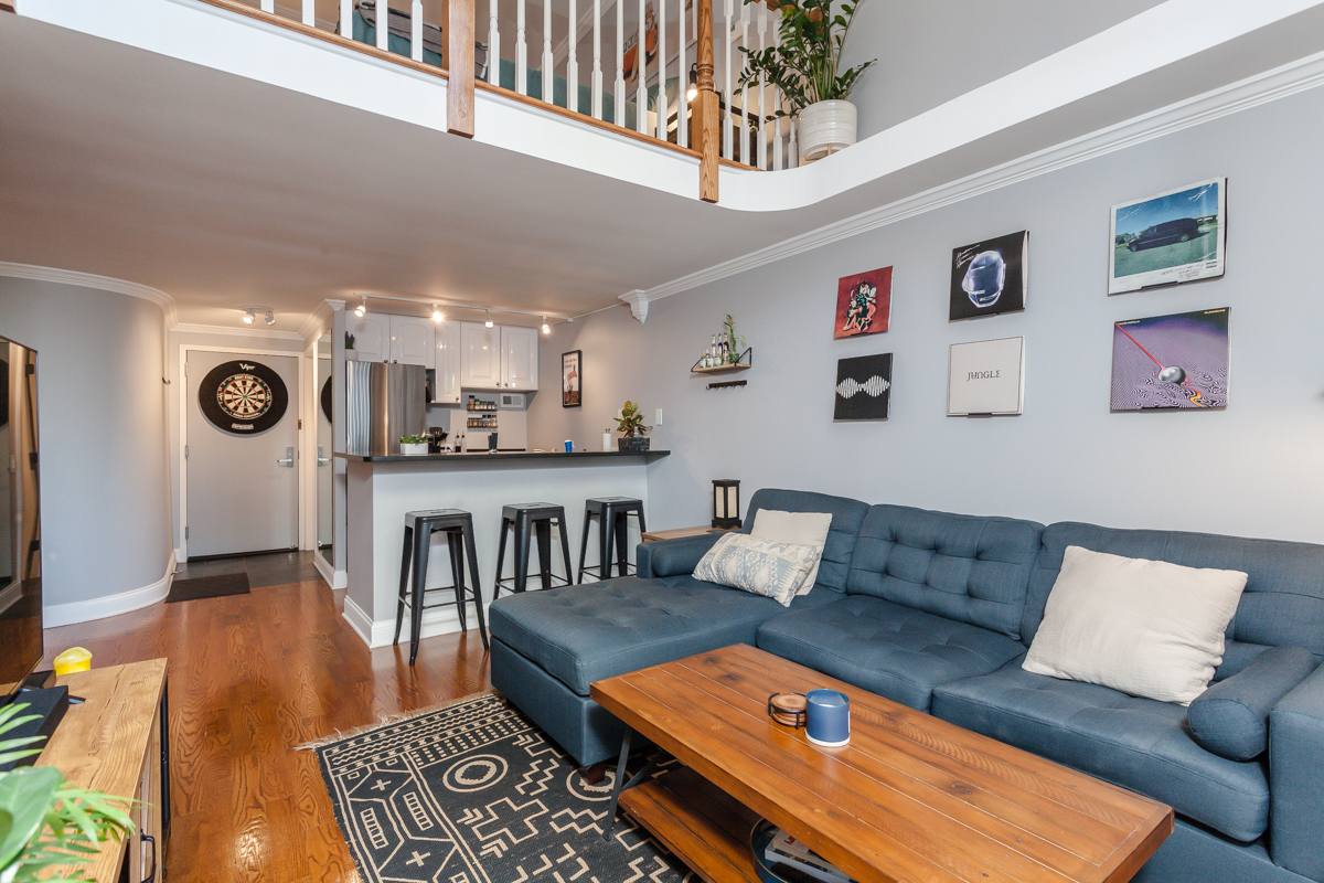 Condo for rent at 1221 N Dearborn St #1008N, Chicago, IL 60610