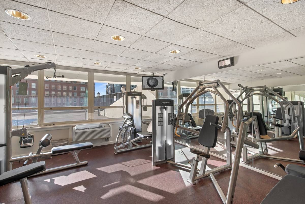 Apartment for rent at 111 E Chestnut St #30B, Chicago, IL 60611